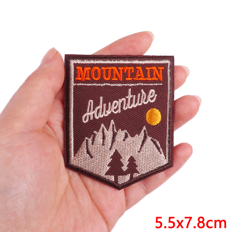 Mountain Camping Adventure Emb - Outdoor Adventure Outfit recension och pris